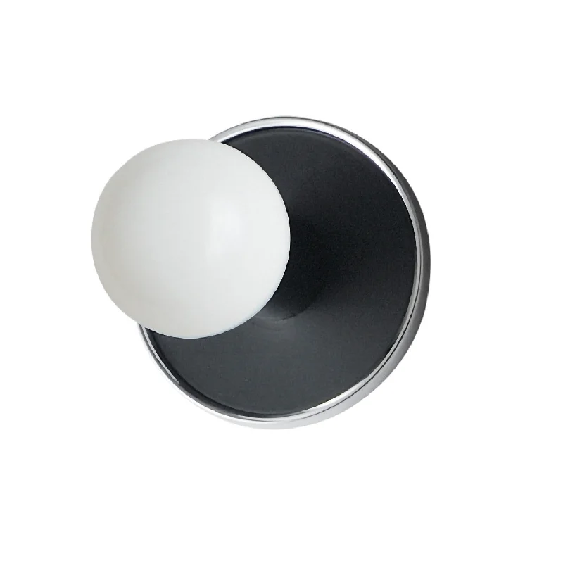 Dimmable Industrial Lighting for Ambiance ControlHollywood LED Wall Sconce