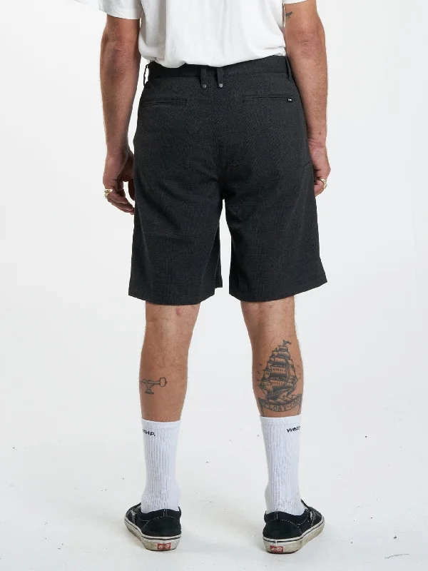 Jacob Plaid Short - Black