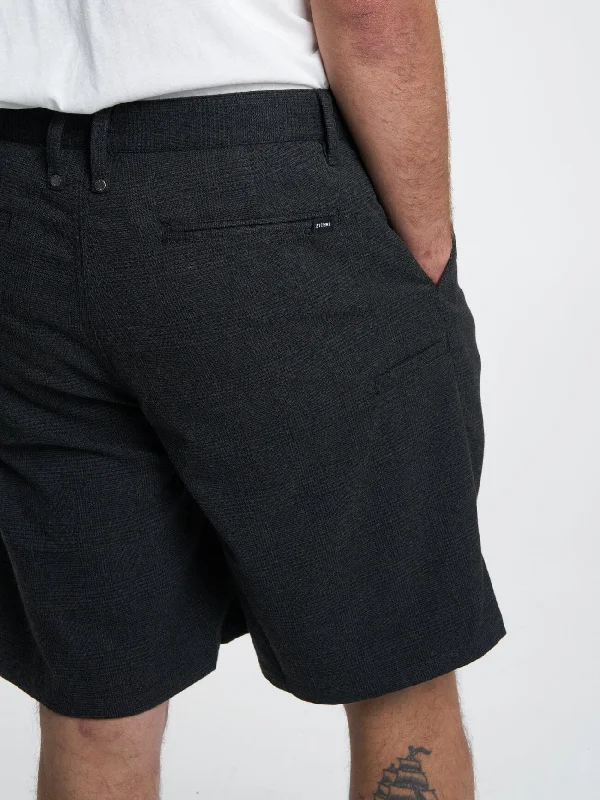 Jacob Plaid Short - Black