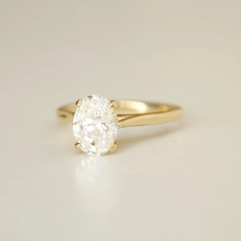 2.00 Ctw. Lab Created Oval Diamond Solitaire Engagement Ring