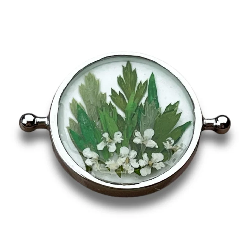 Silver / Botanical Scene (Carrot fern and Queen Anne's Lace composite)