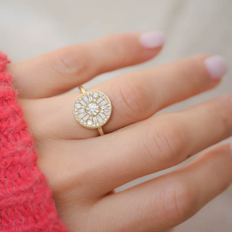 Round Shape Brilliant Cut Diamond Mosaic Ring