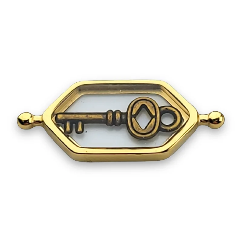 Gold / Vintage Key