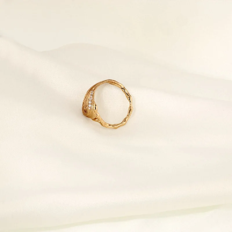 Ora Pavé 14K Gold Ring