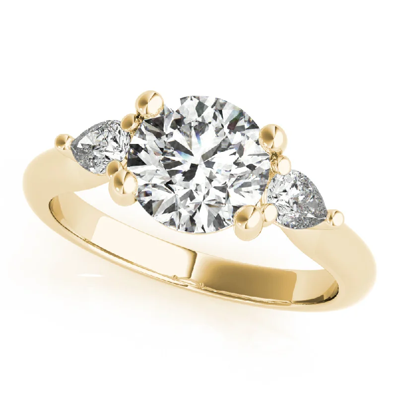 18 ct Yellow Gold Ring Design / Natural Diamond Side Stones