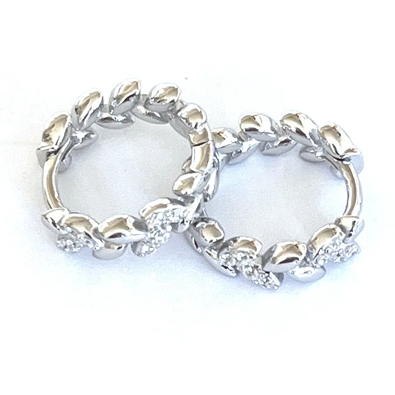 Leave circle silver earring with white CZ