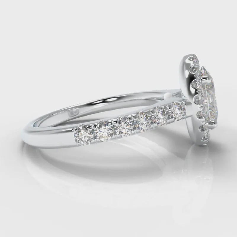 Micropavé Oval Diamond Halo Engagement Ring