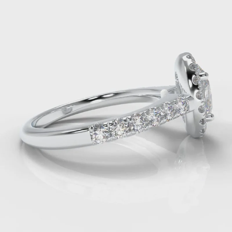 Micropavé Oval Diamond Halo Engagement Ring