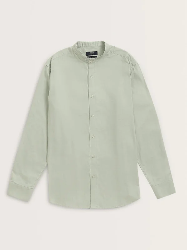 Ascot Light Green Solid Relaxed-Fit Cotton Shirt