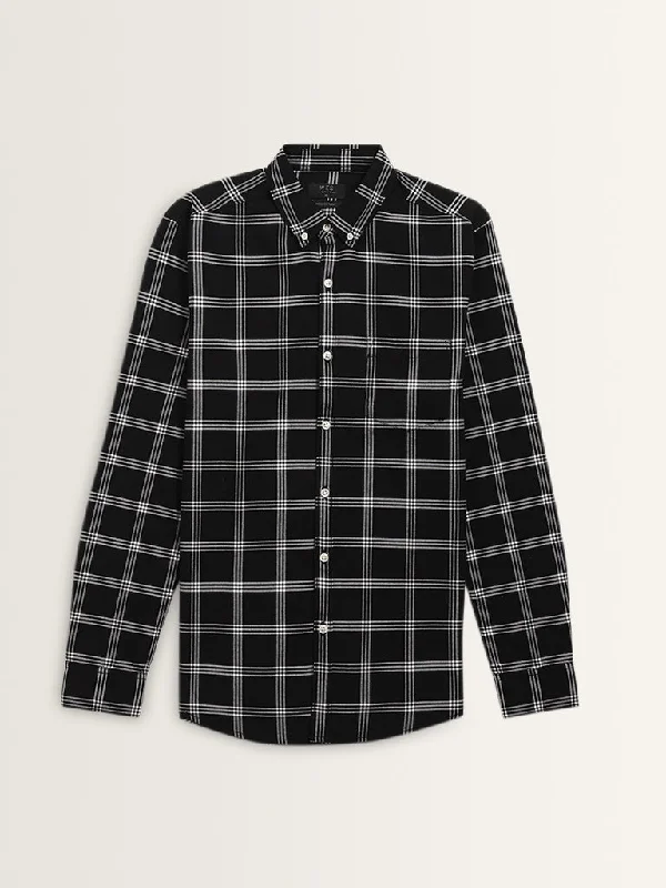 WES Casuals Black Checkered Slim-Fit Cotton Shirt