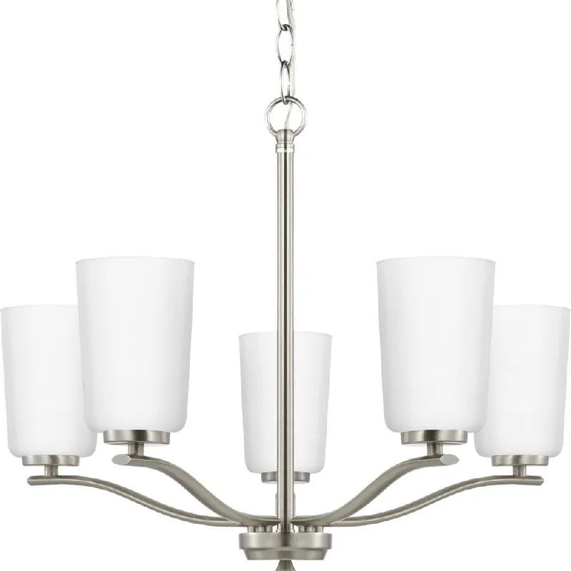 Chandeliers with Frosted Glass for a Softer Light DiffusionChandeliers with Frosted Glass for a Softer Light DiffusionP400350-009 5-L Chandelier Chandeliers with Frosted Glass for a Softer Light DiffusionChandeliers with Frosted Glass for a Softer Light DiffusionP400350-009 5-L Chandelier